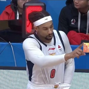 必发网页版-朱芳雨赌对了！广东1米92新后卫打出身价，杜锋为他放弃徐杰？